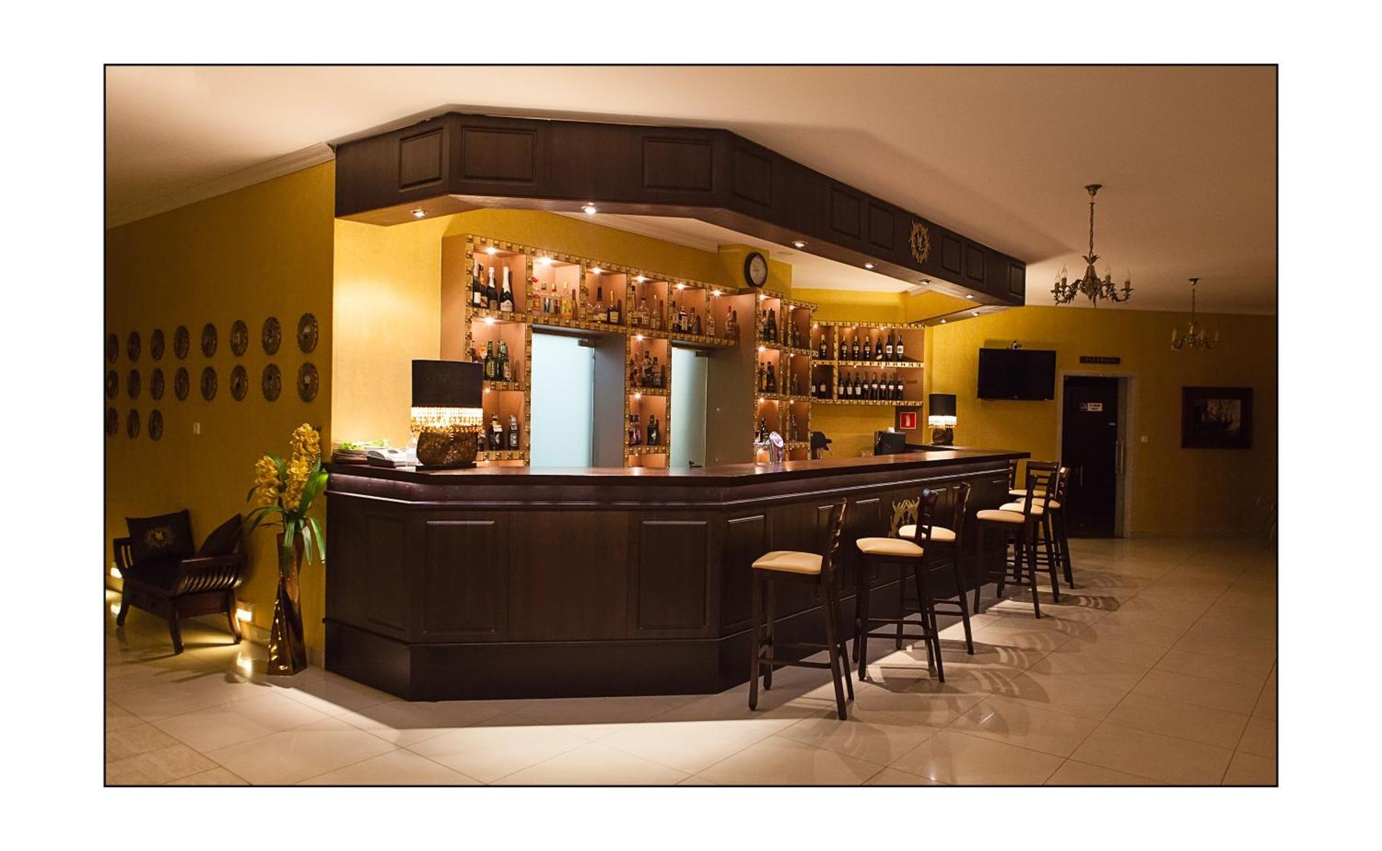Hotel Lord Debica Ngoại thất bức ảnh